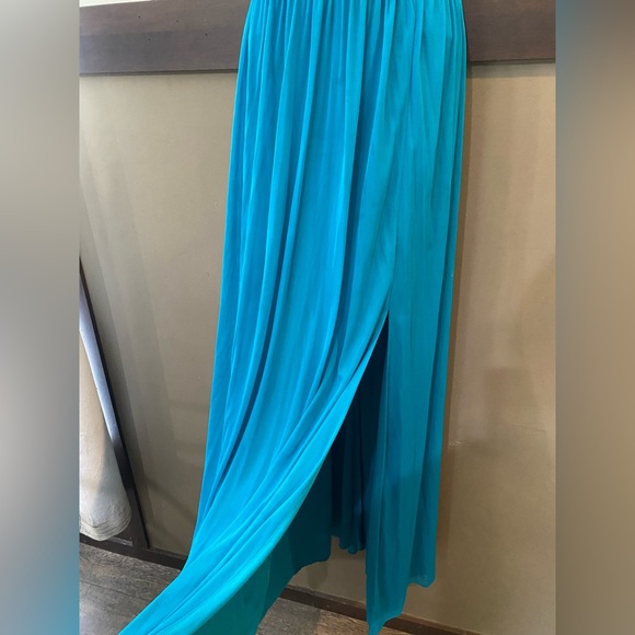 David’s Bridal Teal Bridesmaids Dress - Picture 3 of 6